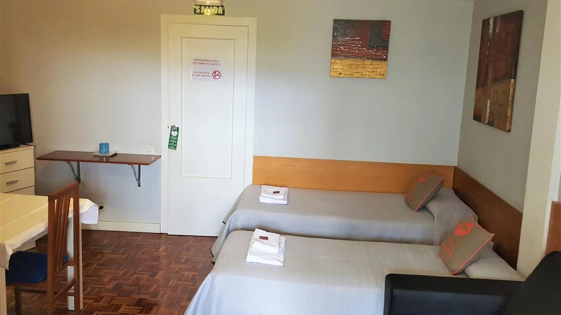 Pension Pamplonabeds 2*, Pamplona