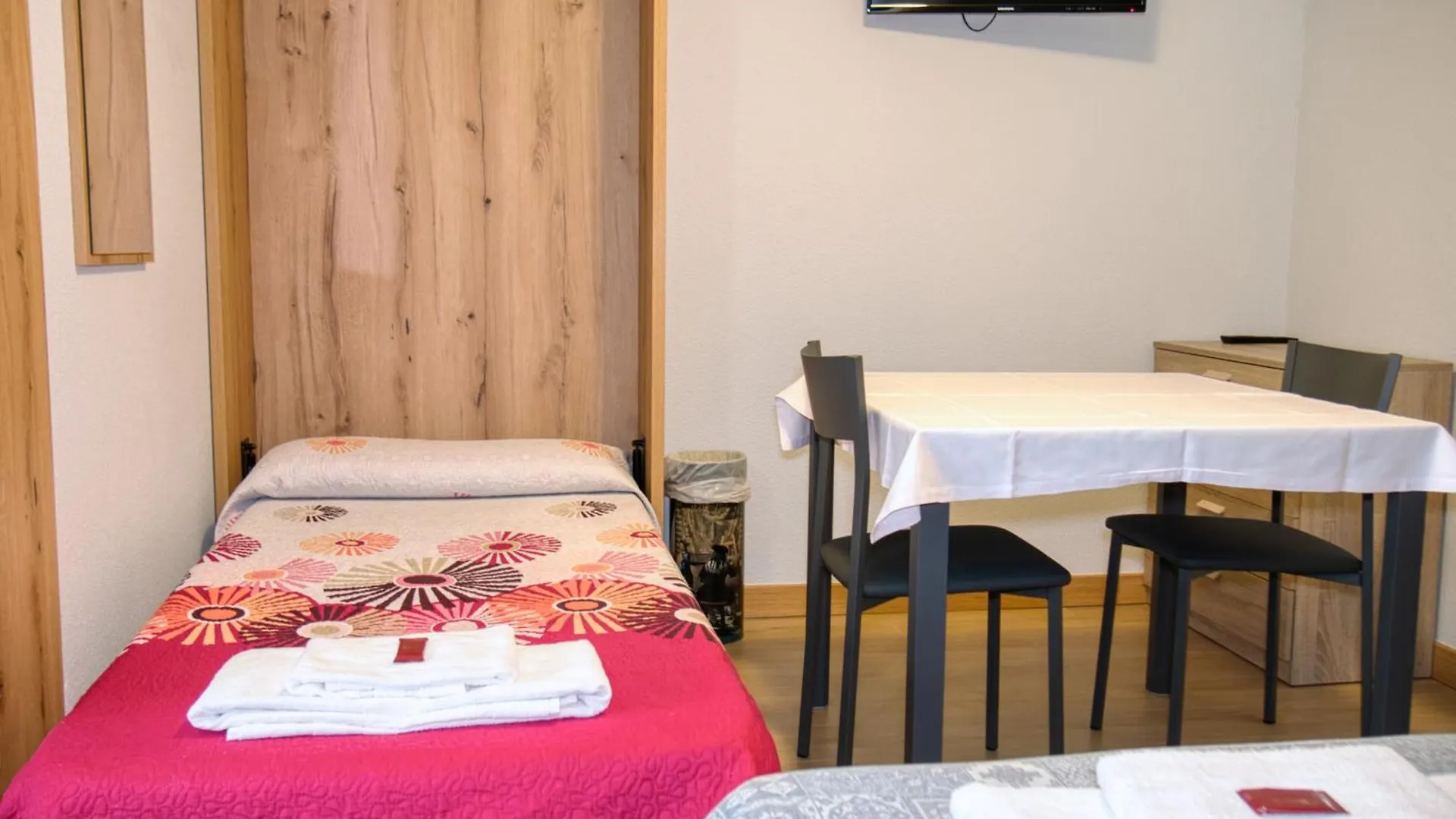 ** Affittacamere Pension Pamplonabeds Spagna